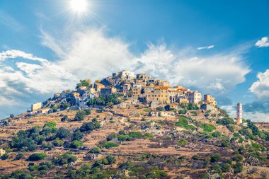 Fransa 'nın Korsika Adası' ndaki Sant 'Antonino köyü. Sant 'Antonino Fransa' nın en güzel köylerinden biri olarak sınıflandırılmıştır..