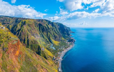 Paul do Mar ve Madeira, Portekiz kıyıları ile manzara