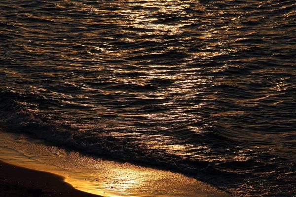 Schöner Orange Roter Sonnenuntergang Über Dem Ozean — Stockfoto