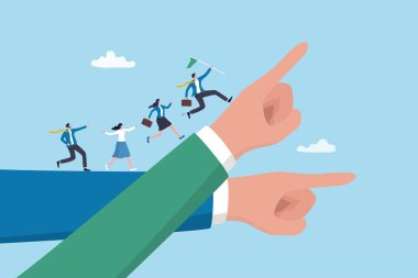 Geliştirme, büyüme yönündeki ilerleme, liderlik stratejisi planlaması, motivasyon geliştirme veya kariyer değişikliği, iş adamları çalışanları başarı rehberliğine yönlerini değiştirmek için koşuyorlar.