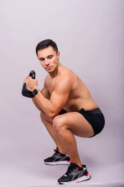 Starker Junger Muskulöser Fitter Mann Mit Großen Muskeln Der Schwere — Stockfoto