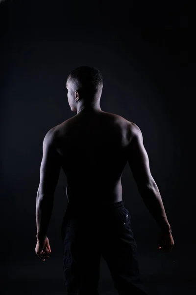 Spier Lichaam Huid Portret Van Zwarte Man Donkere Achtergrond Met — Stockfoto