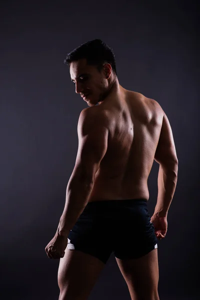 Gespierd Romp Van Een Jonge Man Met Buikspieren Biceps Borst — Stockfoto