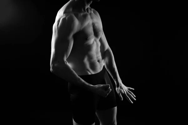 Portrét Člověka Kulturista Biceps Flex Studiu Pozadí Cvičení Pro Svalovou — Stock fotografie
