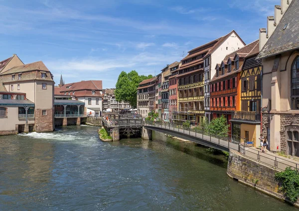 Kolorowe Nabrzeże Strasburga Miasta Regionie Alzacji Francji — Zdjęcie stockowe