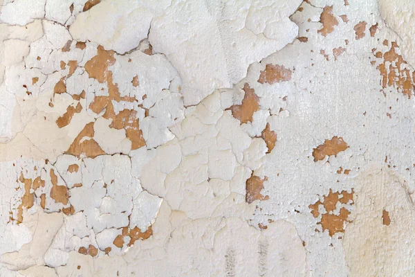 Полный Каркас Разваливающегося Фасада Дома Белой Пилинговой Краской — стоковое фото