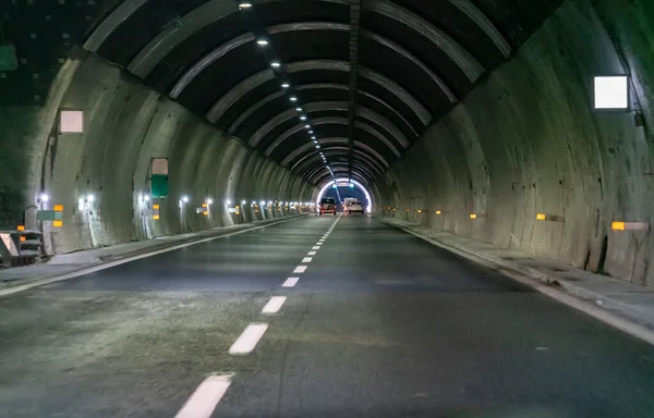 Cenário Dentro Túnel Rodoviário Itália — Fotografia de Stock