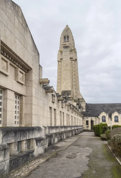 Paesaggio Intorno All Ossario Douaumont Memoriale Situato Vicino Verdun Francia — Foto Stock