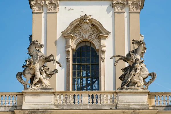 Paardentemmers Klokkentoren Van Het Festetics Palace Keszthely Hongarije — Stockfoto