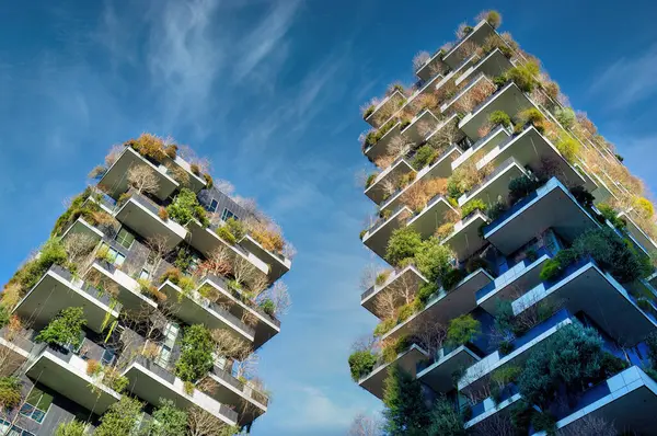 Talya Nın Milano Kentindeki Bosco Verticale Iskan Kompleksi Dünyanın Ünlü Stok Fotoğraf