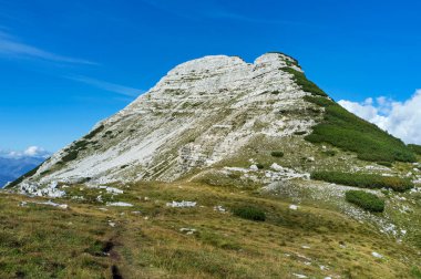 Cima 12 (Peak 12) Asiago platosunda, Vicenza, İtalya, açık gökyüzü