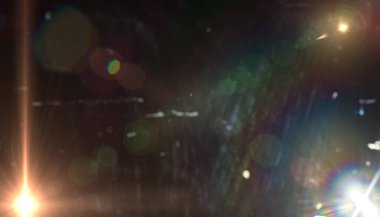 Arkaplan arkaplanı için soyut ışıklandırma. Dijital merceğin soyut aydınlatma arkaplanı. Güzel ışık huzmeleri.