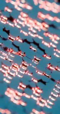 Açık Işıklı 3B Mavi ve Kırmızı Çemberlerin Çizimi - Fütürist Geometrik Tasarım