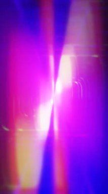 Parlak Soyut Neon Işık Tüneli Karanlık Arkaplanda Renkli Çizgilerle