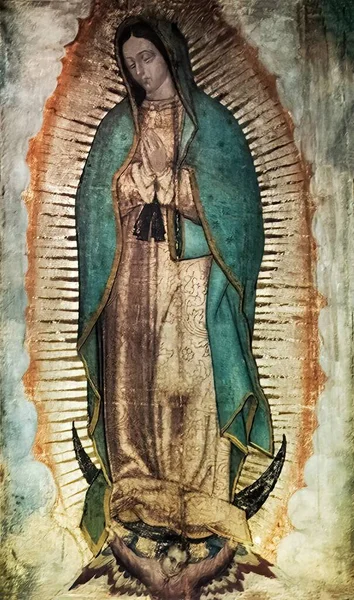 瓜达卢佩夫人的神龛 这张照片是2012年7月23日在墨西哥城瓜达卢佩圣母大教堂展出的原始神龛的照片 — 图库照片