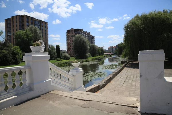 Mykhailo Chekman Park Culture Recreation Staden Khmelnytskyi Ukraina Mer Arter — Stockfoto