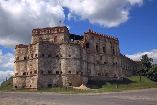 Castillo Medzhibiz Monumento Arquitectura Fortificación Del Siglo Xvi Región Khmelnytskyi —  Fotos de Stock