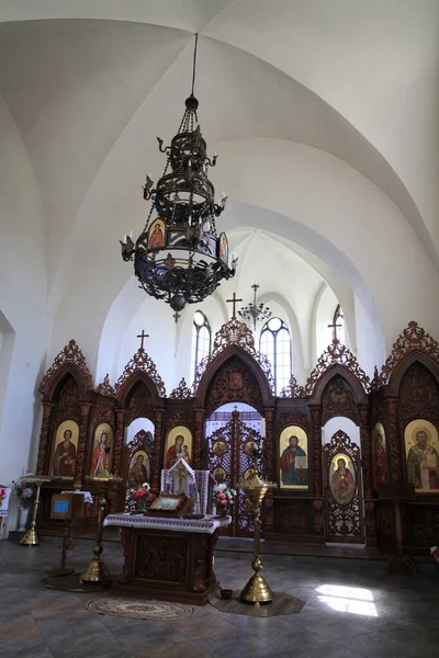 聖ニコラス教会 または城教会は ウクライナの正教会のアクティブな寺院である古代Medzhibizka要塞の中心的な建物です 長い間 それはラテン教会 とモスクとして機能しました — ストック写真