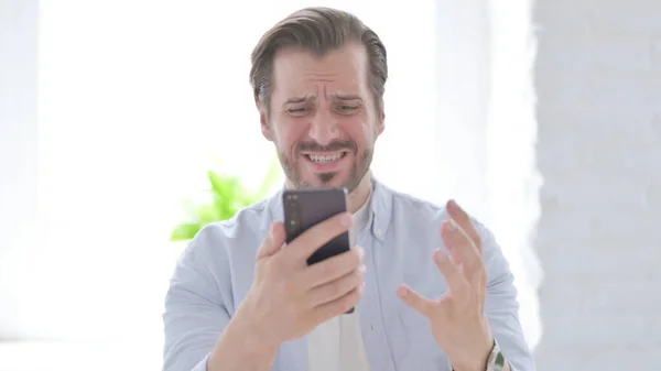 Mature Man Reacting Loss Smartphone — 图库照片
