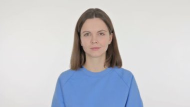 Beyaz Arkaplanda Ciddi Sıradan Kadın 