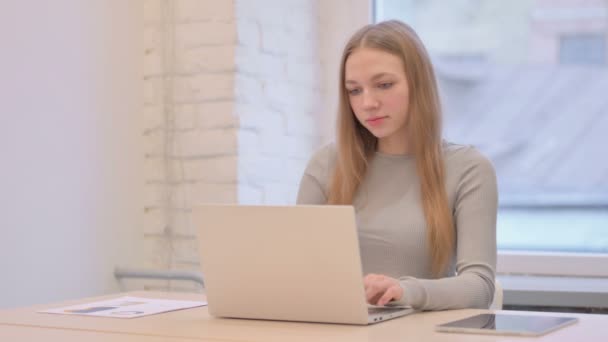 Creative Young Woman Having Headache While Working Laptop — Stok video