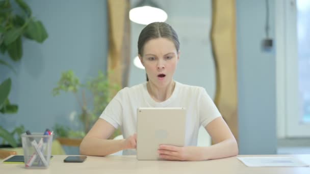 Young Woman Shocked Loss Digital Tablet — Video Stock