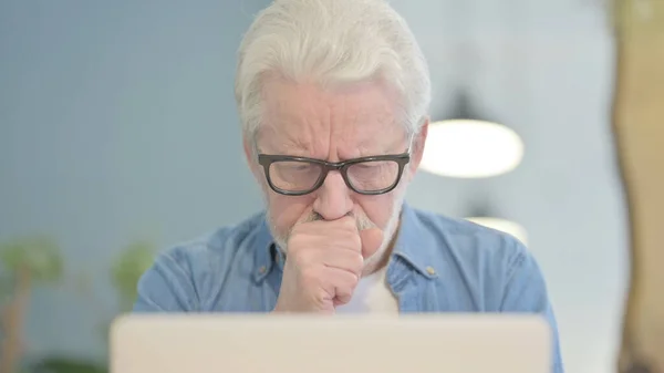 Close Senior Old Man Coughing Working Laptop — Photo