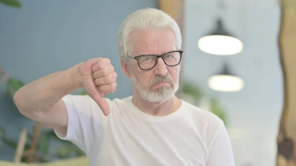 Portrait Senior Old Man Showing Thumbs — Stock Fotó