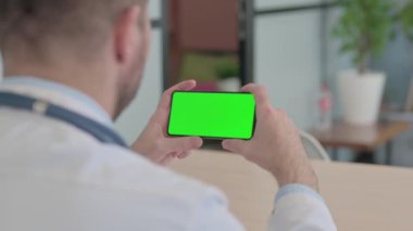 Krom Anahtar Ekranlı Doktor Holding Telefonu