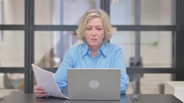 Tense Old Businesswoman Feeling Upset Paperwork Failure — Stock Video