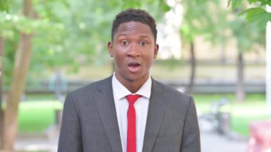 Afrika Işadamı başarı açık kutluyor