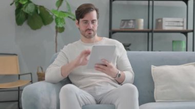 Tablet 'te Başarı Kutlaması Yapıldı