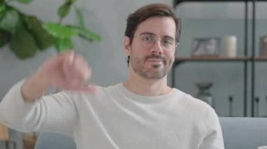 Başparmakları Aşağıda Yaşlı Adam 'ın Portresi