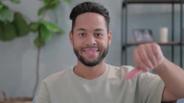 Memlekette Başparmaklı İspanyol Adamın Portresi