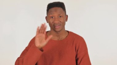 Beyaz Arkaplanda Video Sohbeti Yapan Konuşan Genç Afrikalı Adamın Portresi