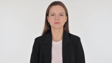 Beyaz Arkaplanda Kamerayı Gösteren İş kadınının Portresi