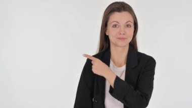 Beyaz Arkaplanda Ortak Alan Gösteren İşkadını Portresi