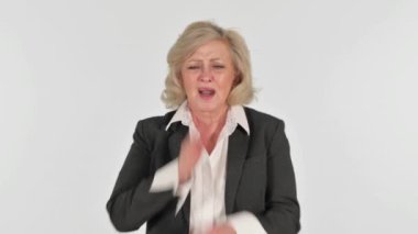 Beyaz Arkaplanda Diş Ağrısı Olan Kıdemli İş Kadını