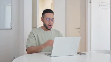 Laptop 'ta Kayıp Orta Çağ Adamı