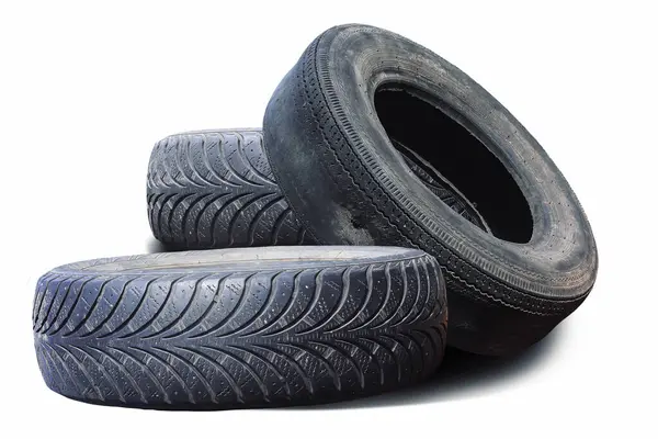 Alte Abgefahrene Beschädigte Reifen Isoliert Auf Weißem Hintergrund Als Muster Stockfoto