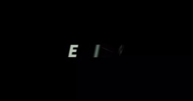 Siyah arkaplanda düzenleyici metin animasyonu. Modern metin animasyonu, Yazılı Düzenleyici