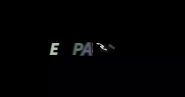 Siyah arkaplanda genişleme metni canlandırması. Modern metin animasyonu, yazılan Genişleme