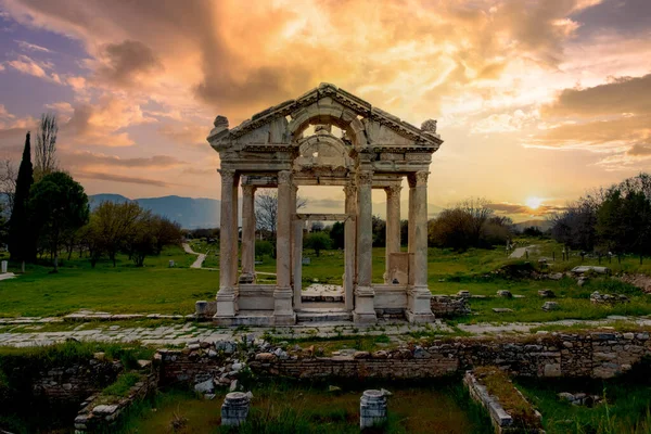Famous Tetrapylon Gate Aphrodisias Ancient City Archaeological Historical Sites Modern — Stock Photo, Image