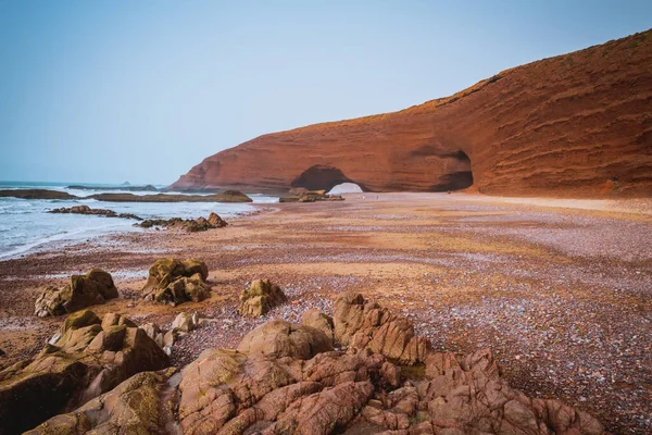 Landskap Legzira Beach Med Sina Naturliga Valv Vid Atlantkusten Marocko — Stockfoto