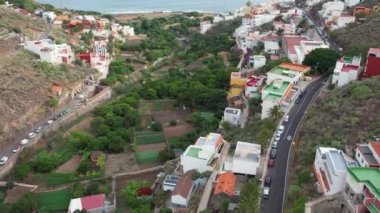 Tipik Tenerife köyü San Andres, Kanarya Adaları 'nın insansız hava aracı görüntüsü