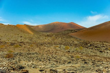 Volkanik manzara ve volkan krateri Timanfaya Ulusal Parkı, Lanzarote Adası, Kanarya İspanya