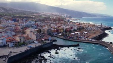 Puerto de la Cruz, Atlantik Okyanusu kıyıları ve plajı, Tenerife, Kanarya Adası, İspanya