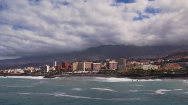 Puerto de la Cruz, Atlantik Okyanusu kıyıları ve plajı, Tenerife, Kanarya Adası, İspanya