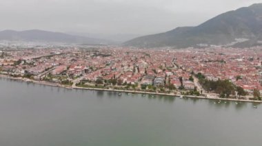 Fethiye 'ye hava aracı görüntüsü. Sur, deniz ve şehir merkezleri..