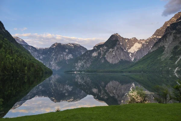 Soluppgång Sjön Koenigssee Berchtesgaden Nationalpark Bayern Tyskland — Stockfoto